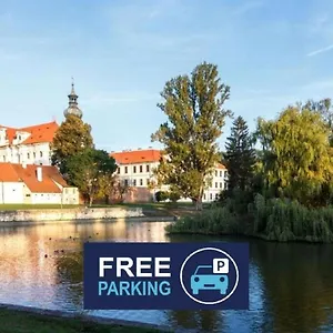 hotellátogatás